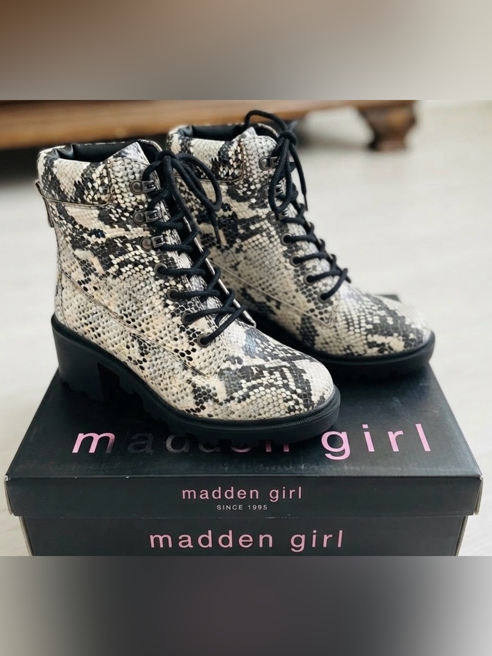 Madden Girl White & Black Snake-Print Lace-Up Combat Boots, New Without Box